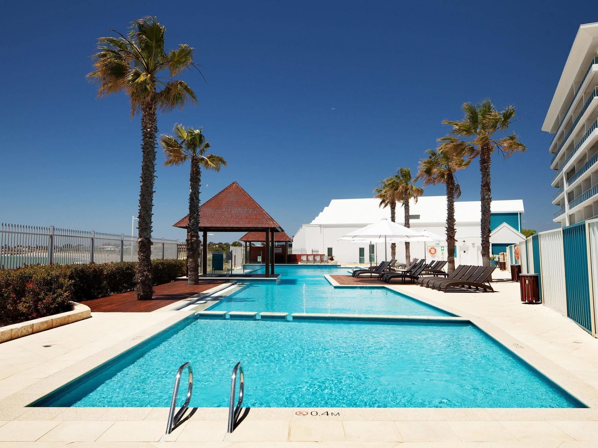 Hotel Seashells Mandurah Exterior foto